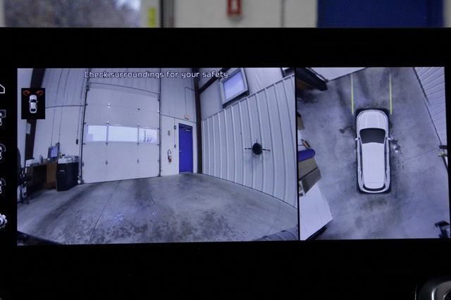 Used 2022 Kia Sorento SX Prestige w/ Panoramic Sunroof Package image 40