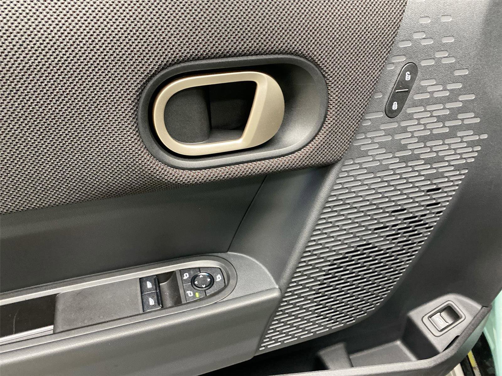 New 2026 MINI Cooper S image 19