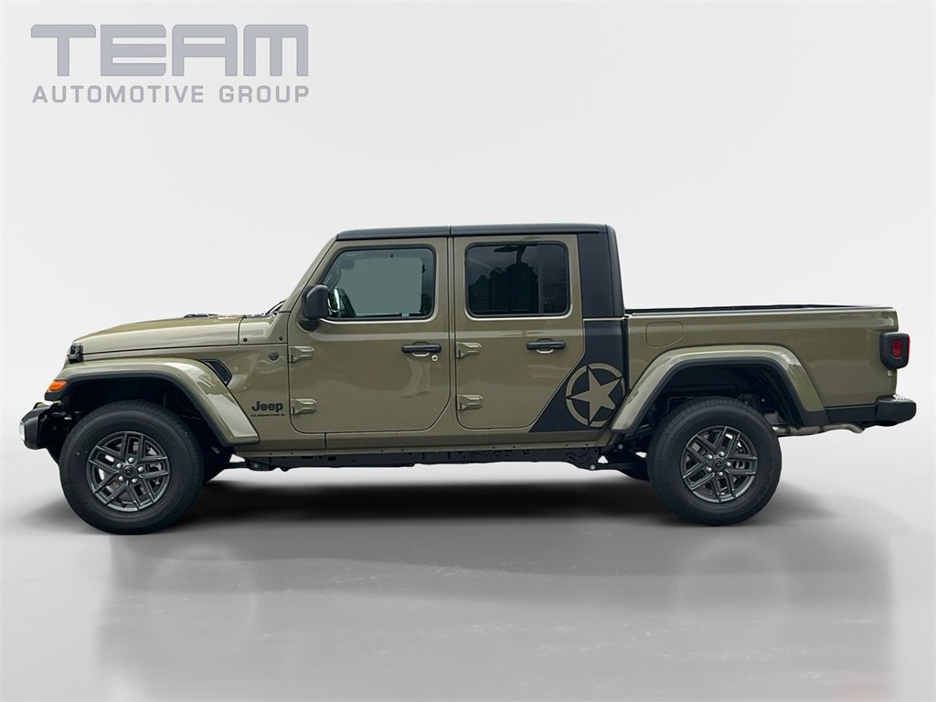 New 2025 Jeep Gladiator Sport image 4