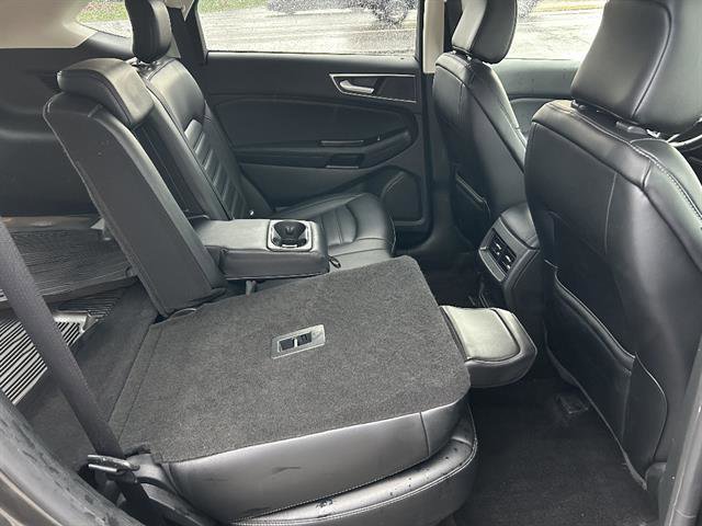 Used 2020 Ford Edge SEL w/ Convenience Package image 37