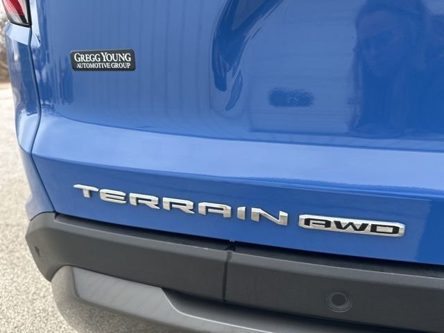 Used 2025 GMC Terrain Elevation image 14