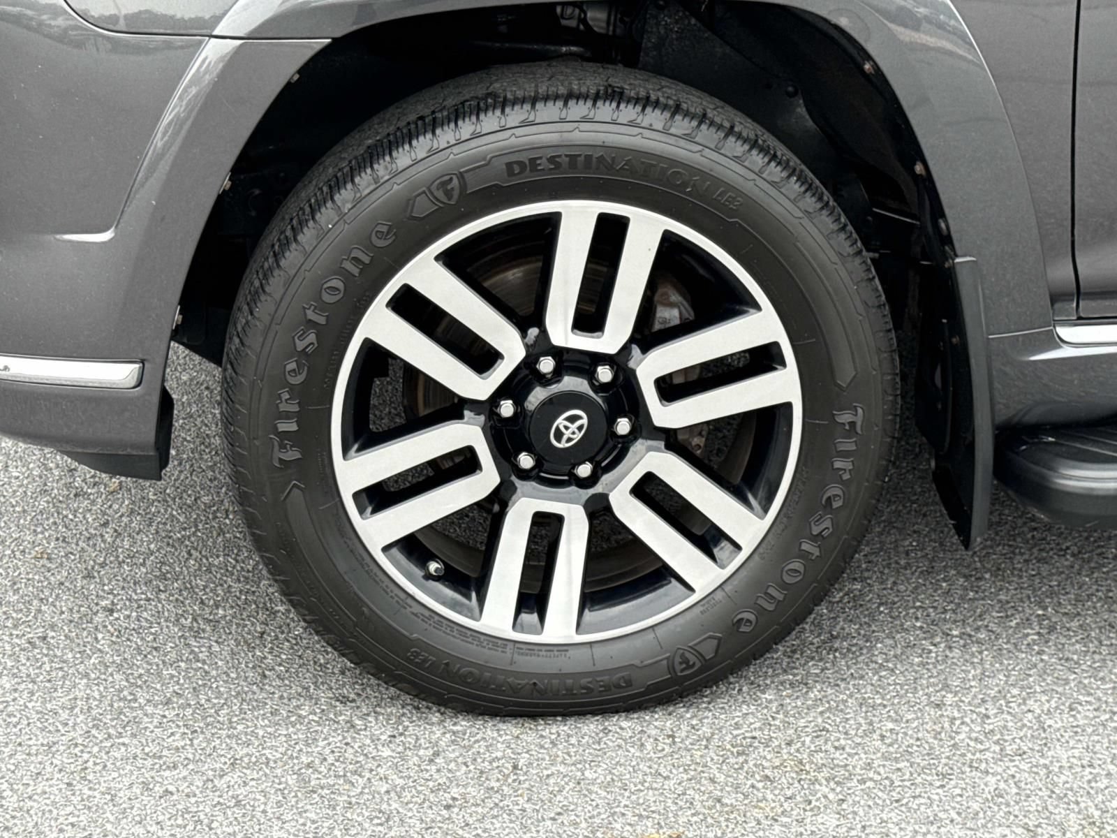 Used 2019 Toyota 4Runner Limited AWD/4WD image 7