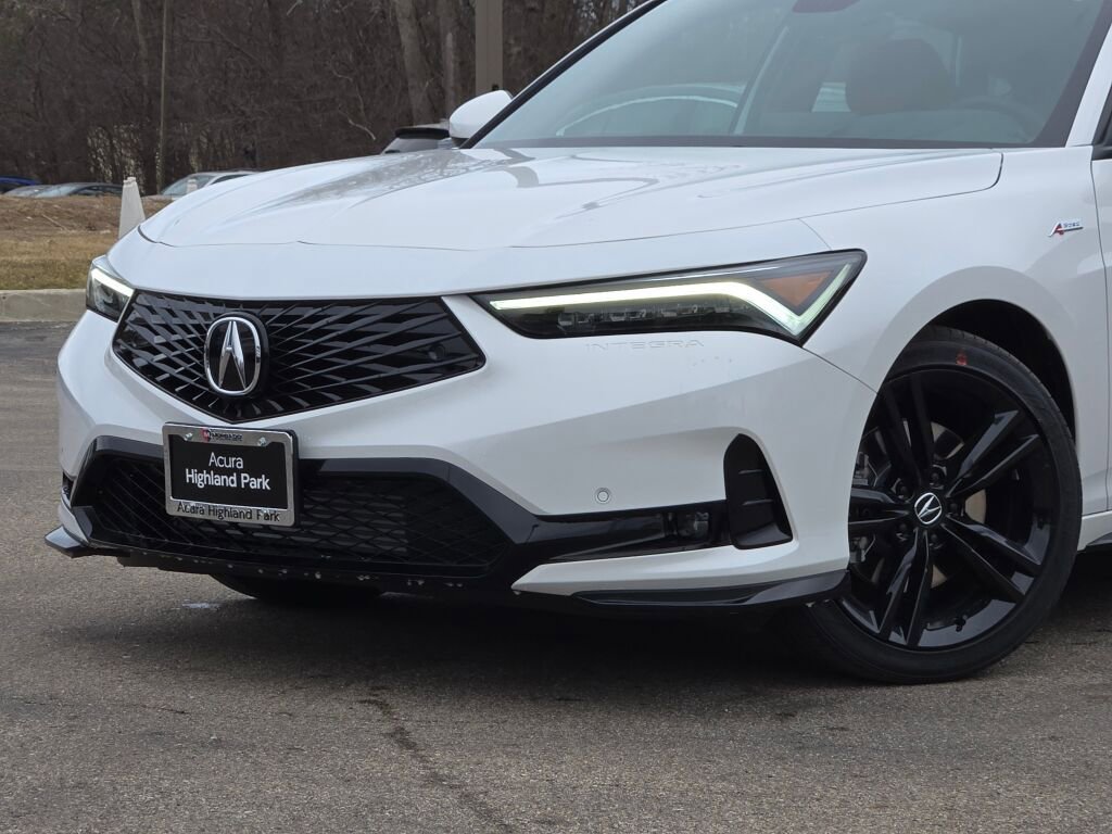 New 2026 Acura Integra A-Spec image 2