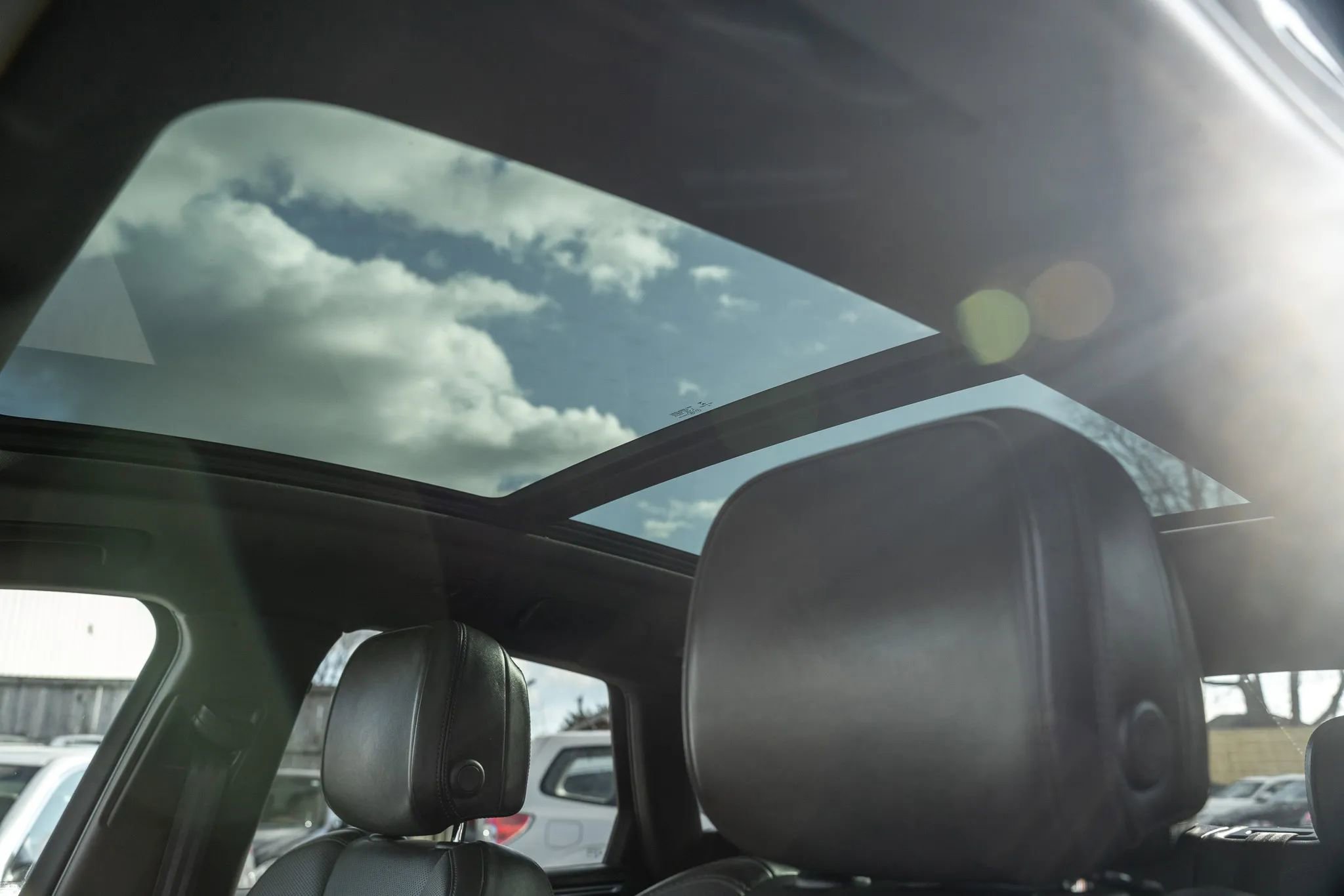 Used 2018 Porsche Macan S image 21