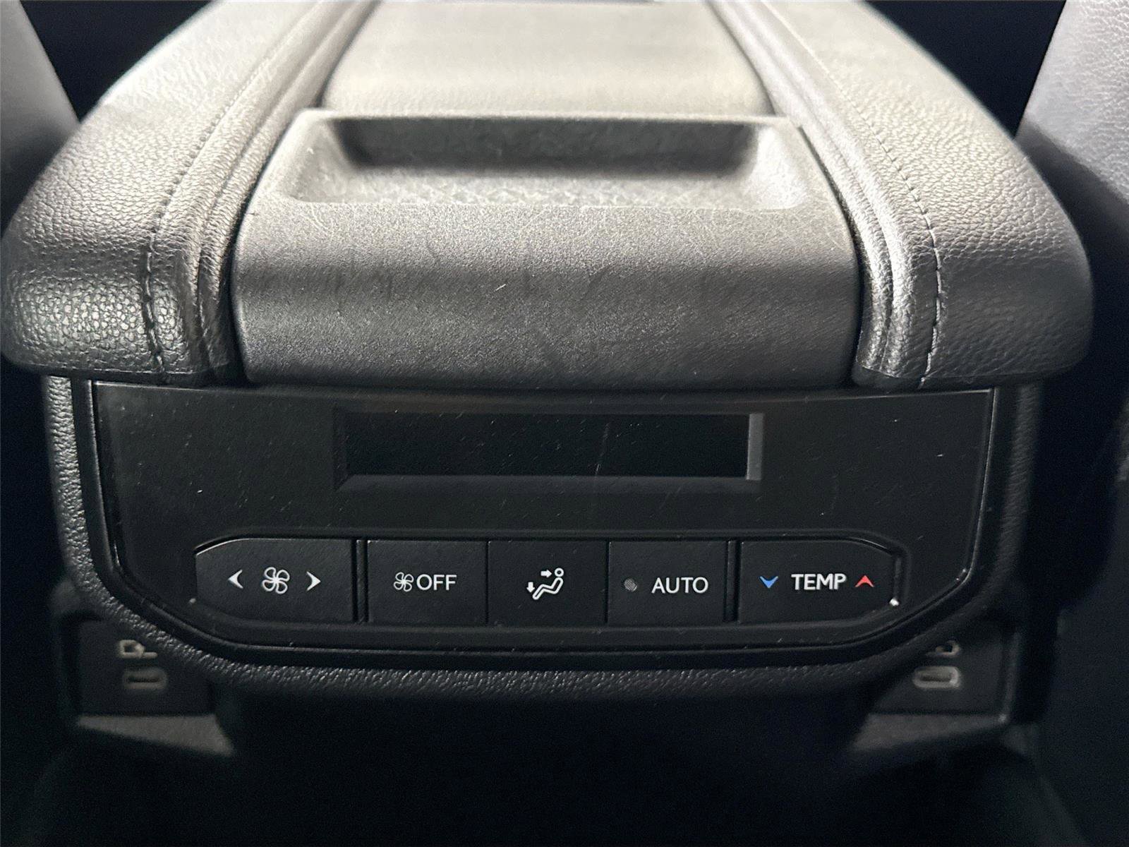 Used 2024 Toyota Grand Highlander XLE image 50