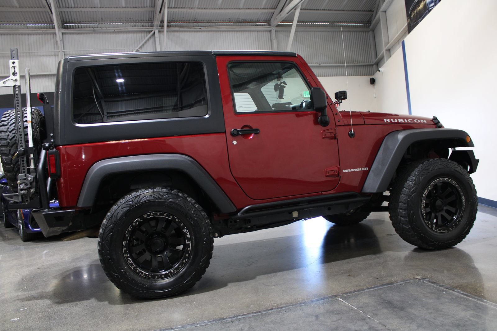 Used 2011 Jeep Wrangler Rubicon w/ Dual Top Group AWD/4WD image 13
