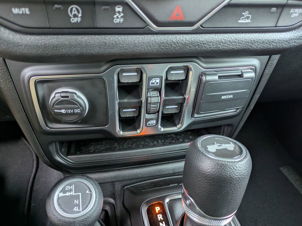 New 2025 Jeep Wrangler Sport S image 25