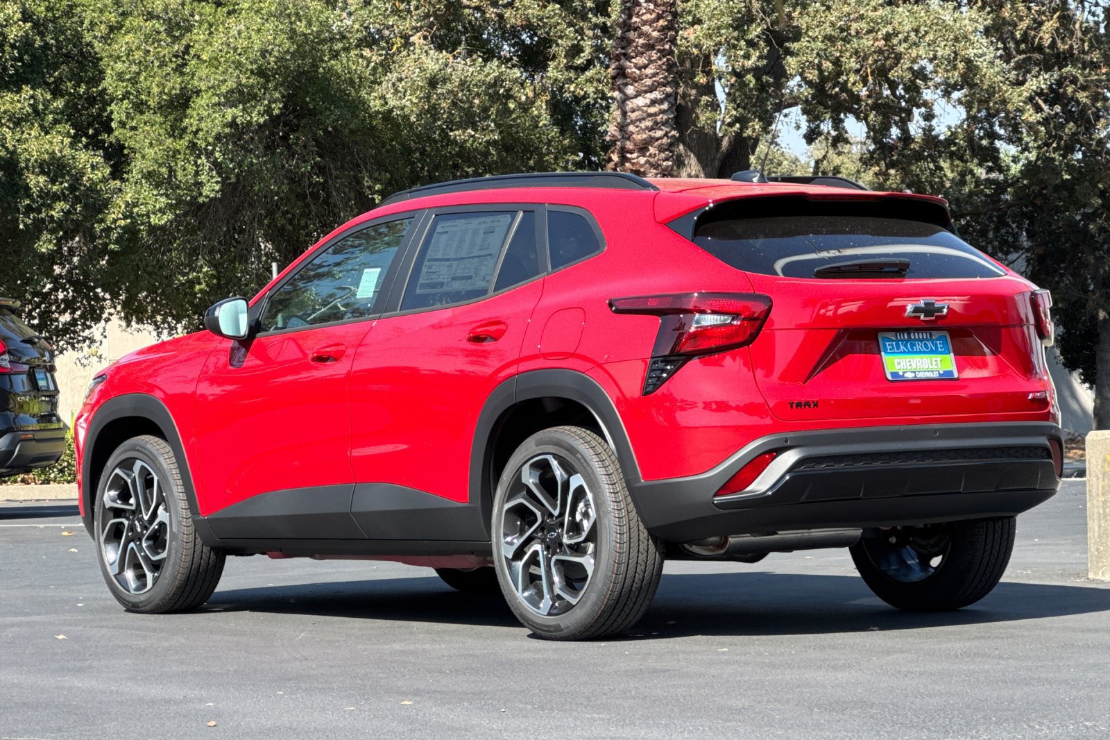 New 2026 Chevrolet Trax RS w/ Driver Confidence Package FWD image 5