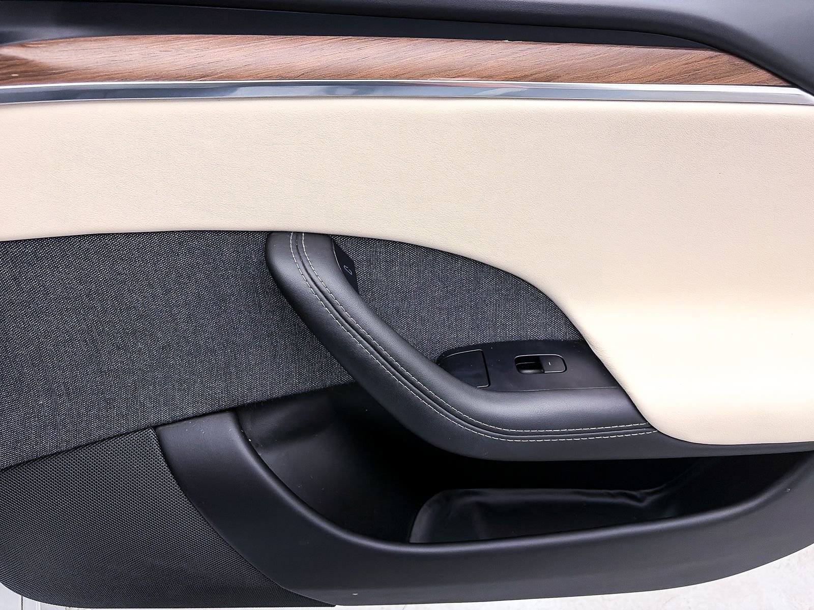 Used 2021 Tesla Model S Plaid AWD/4WD image 27