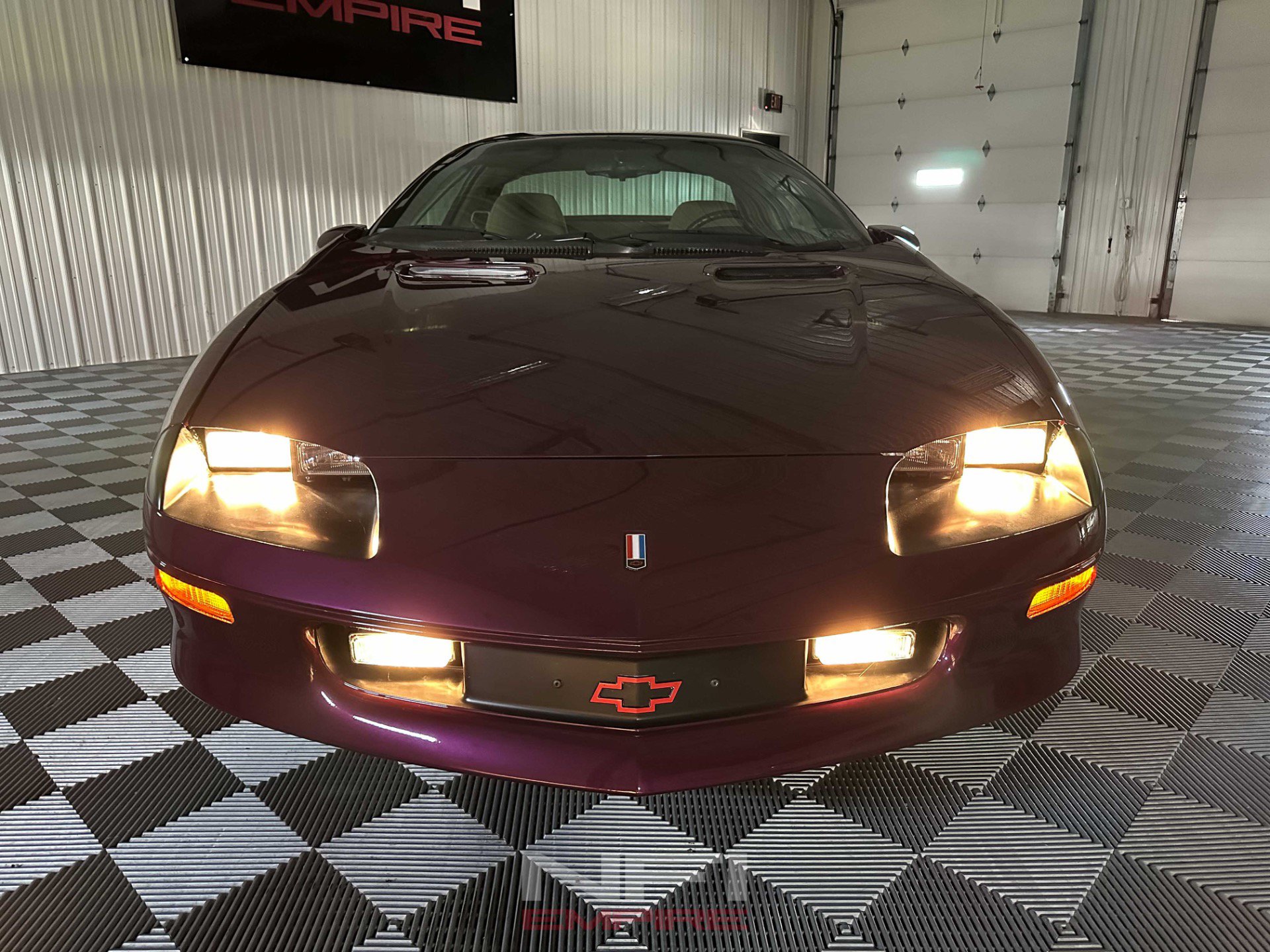 Used 1995 Chevrolet Camaro Z28 RWD image 46