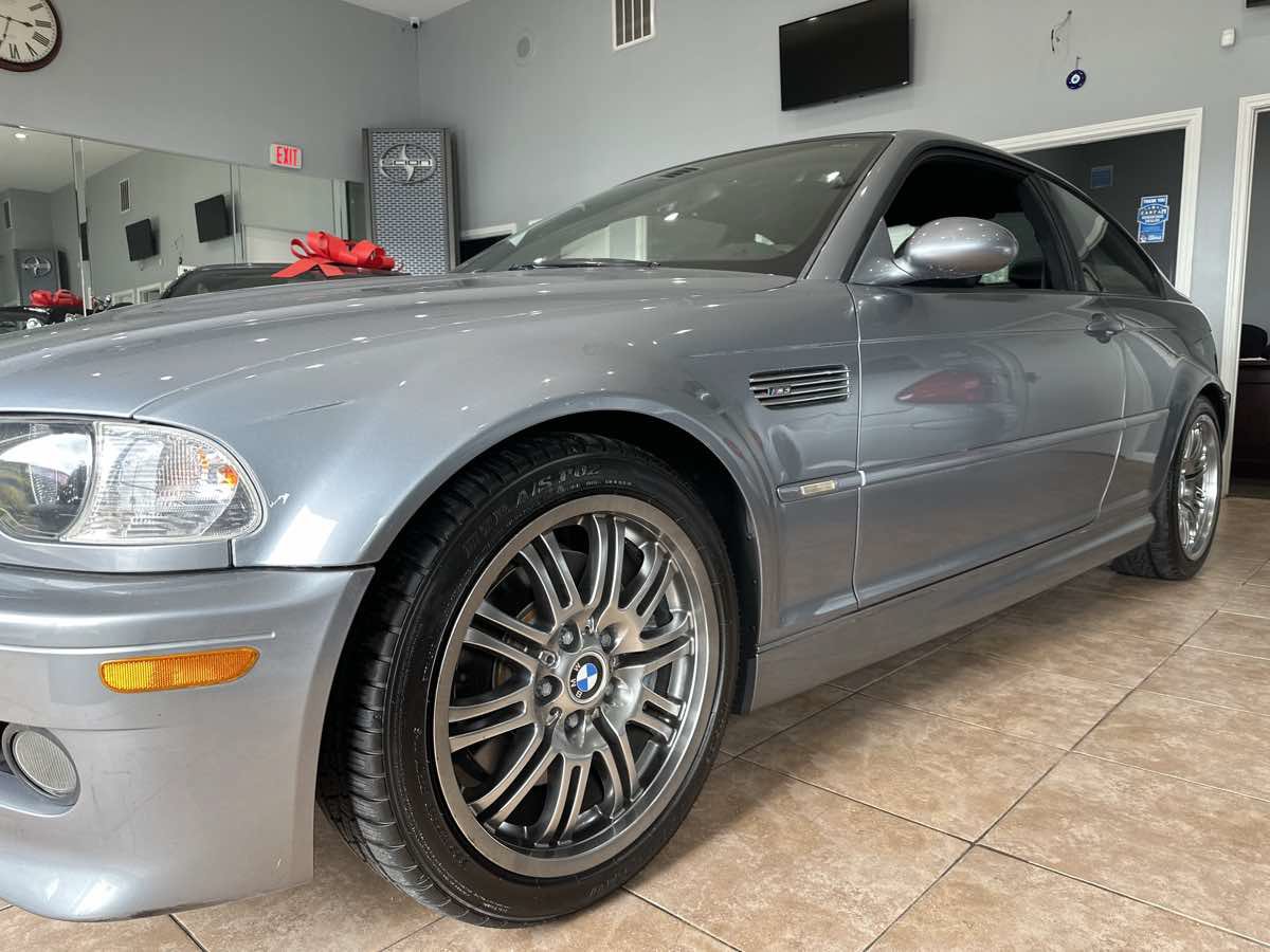 Used 2004 BMW M3 Coupe RWD image 5