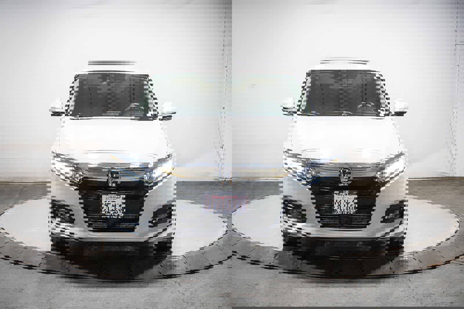 Used 2018 Honda Accord EX image 3