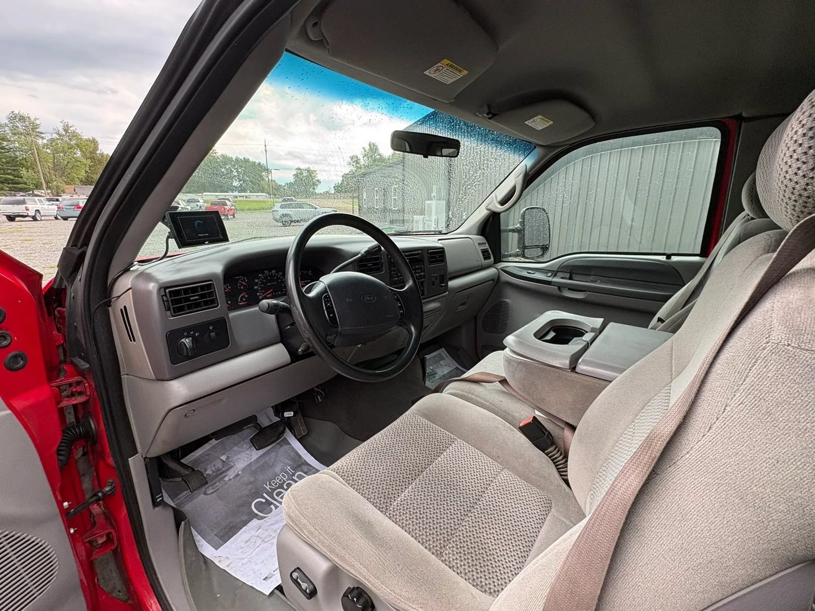 Used 2001 Ford F250 2WD SuperCab Super Duty image 9