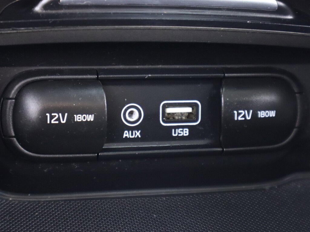Used 2019 Kia Optima LX FWD image 25