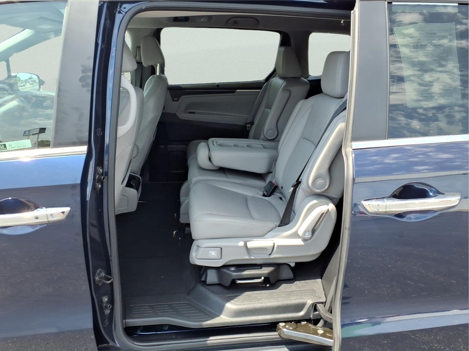 Certified 2024 Honda Odyssey EX-L image 12