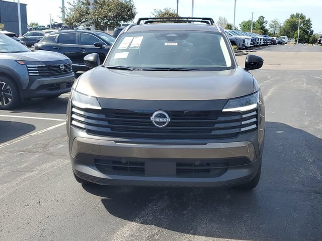 New 2027 Nissan Kicks SV w/ Cold Weather Package FWD image 2