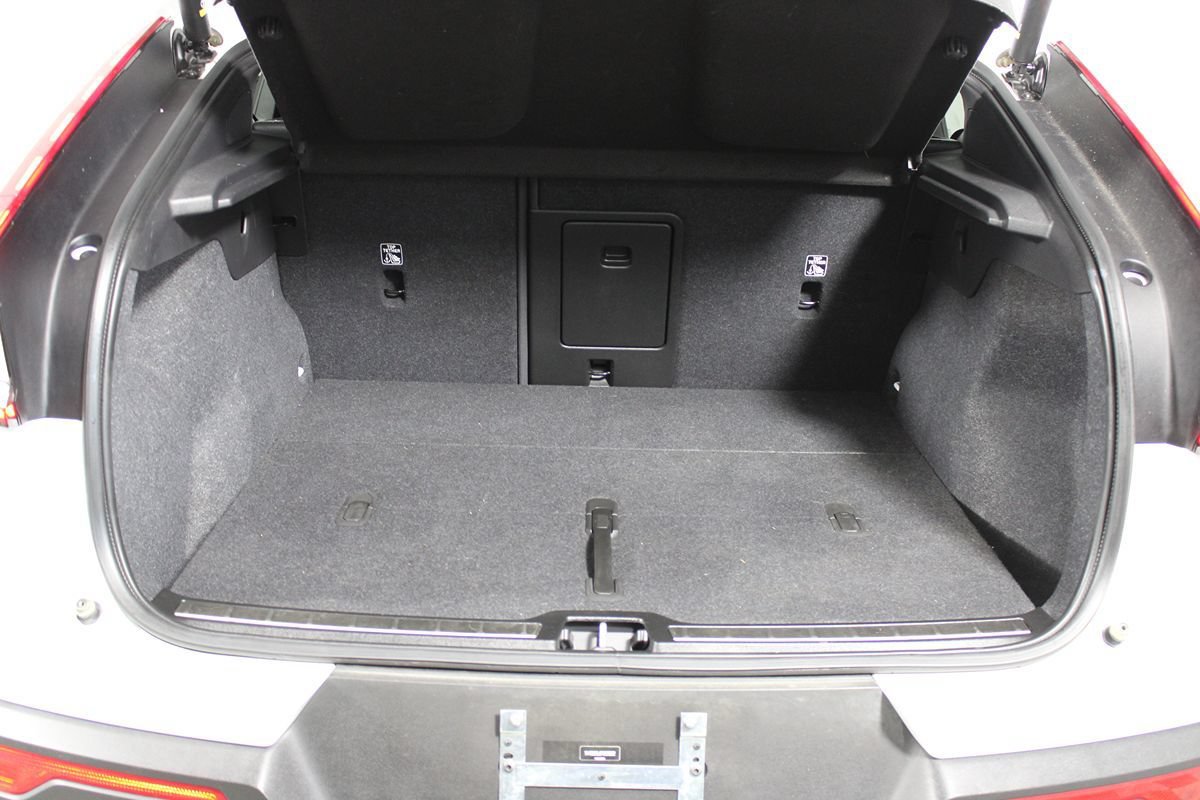 Used 2023 Volvo C40 P8 Recharge Plus AWD/4WD image 30