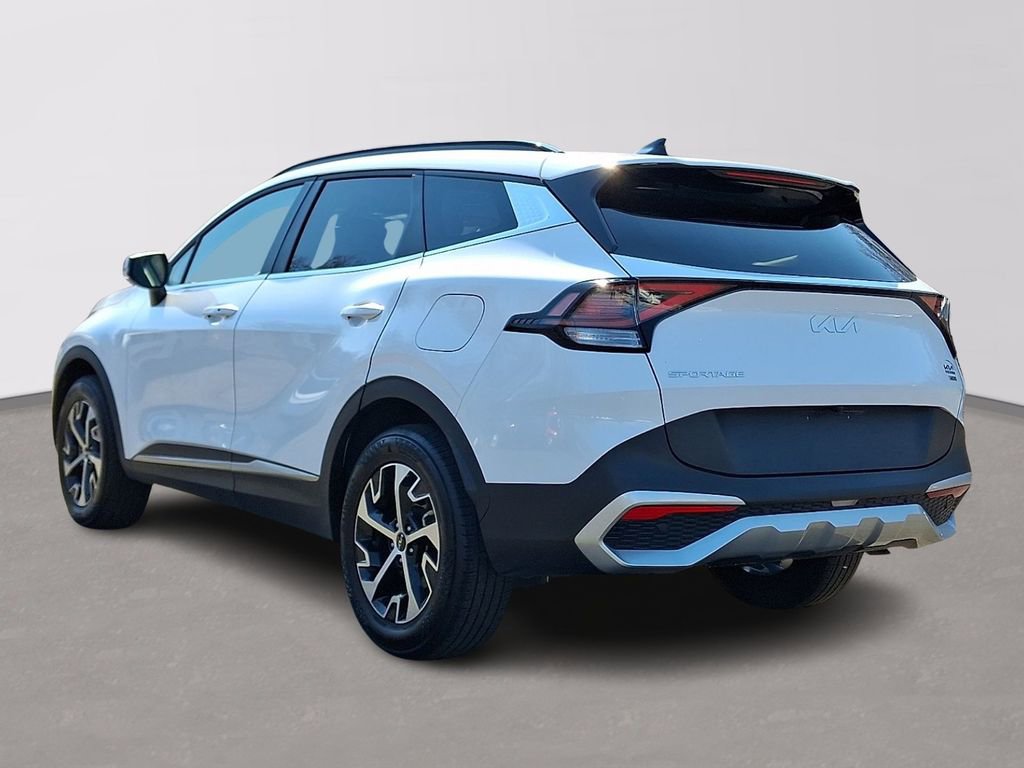 Certified 2025 Kia Sportage EX w/ Premium Package image 4