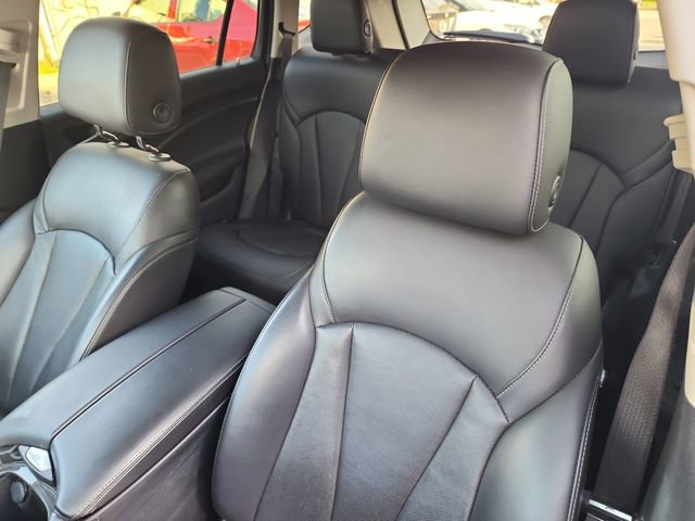 Used 2020 Buick Envision Essence image 12