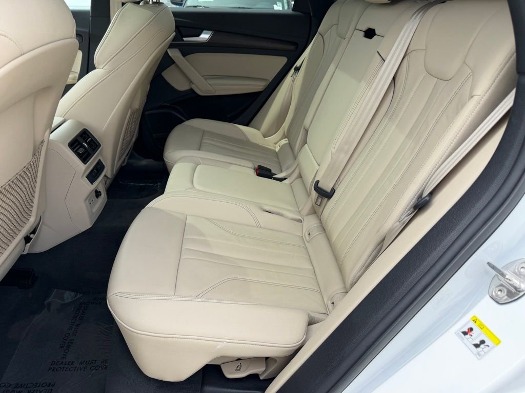 Used 2024 Audi Q5 2.0T Premium Plus w/ Premium Plus Package image 34