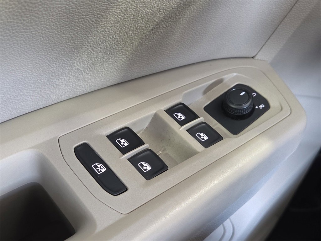 Used 2021 Volkswagen Atlas SE w/ Panoramic Sunroof Package image 25