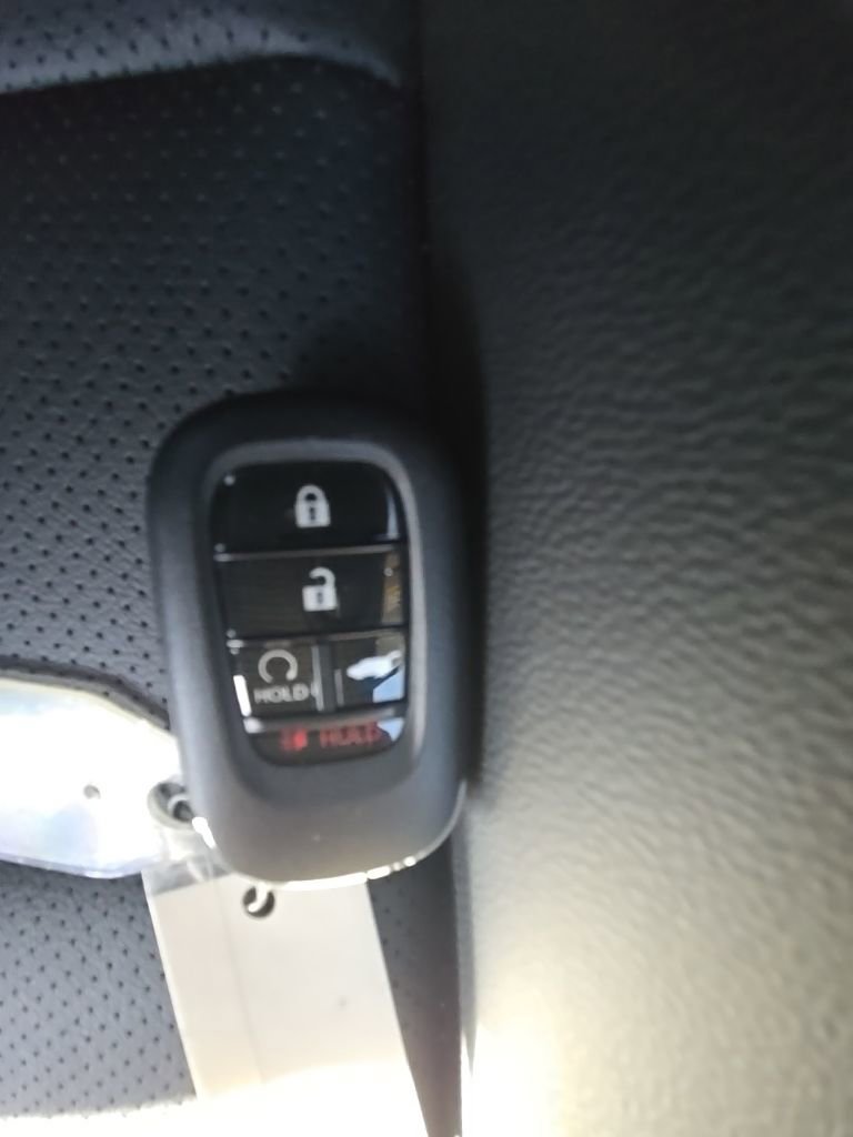 Certified 2026 Honda HR-V EX-L image 33