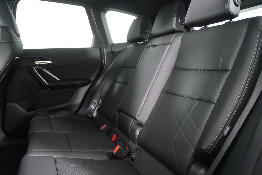 Certified 2025 BMW X1 xDrive28i AWD/4WD image 14