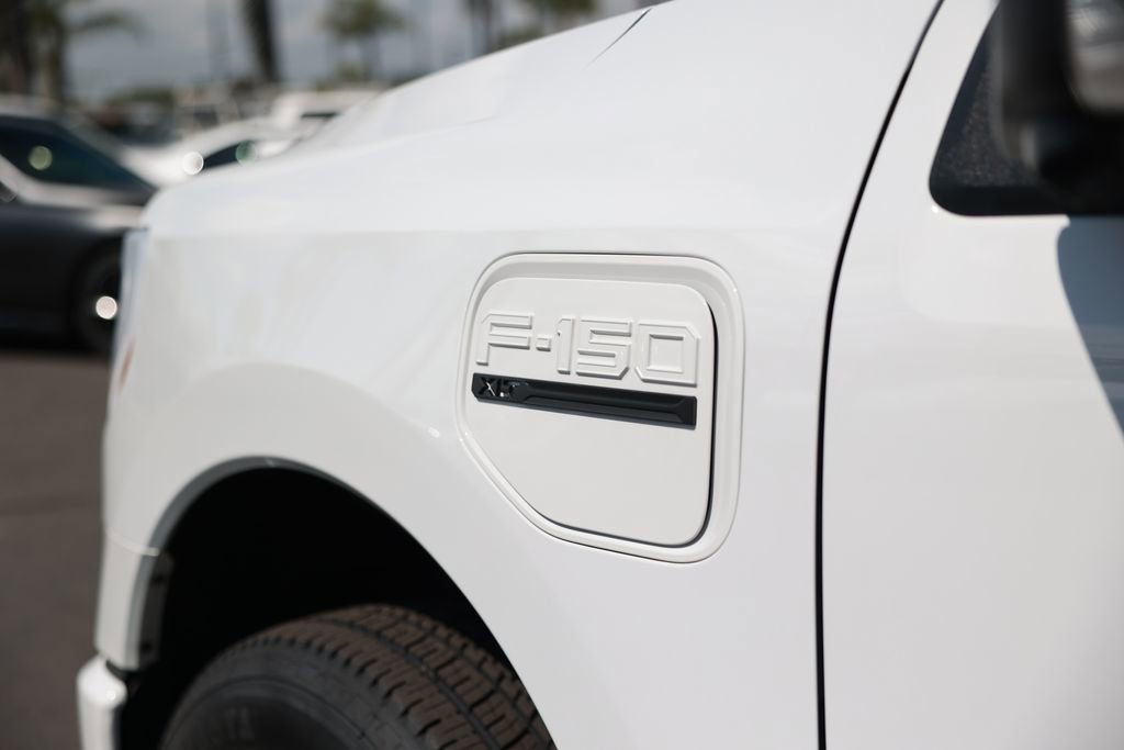 Used 2023 Ford F150 Lightning XLT image 14
