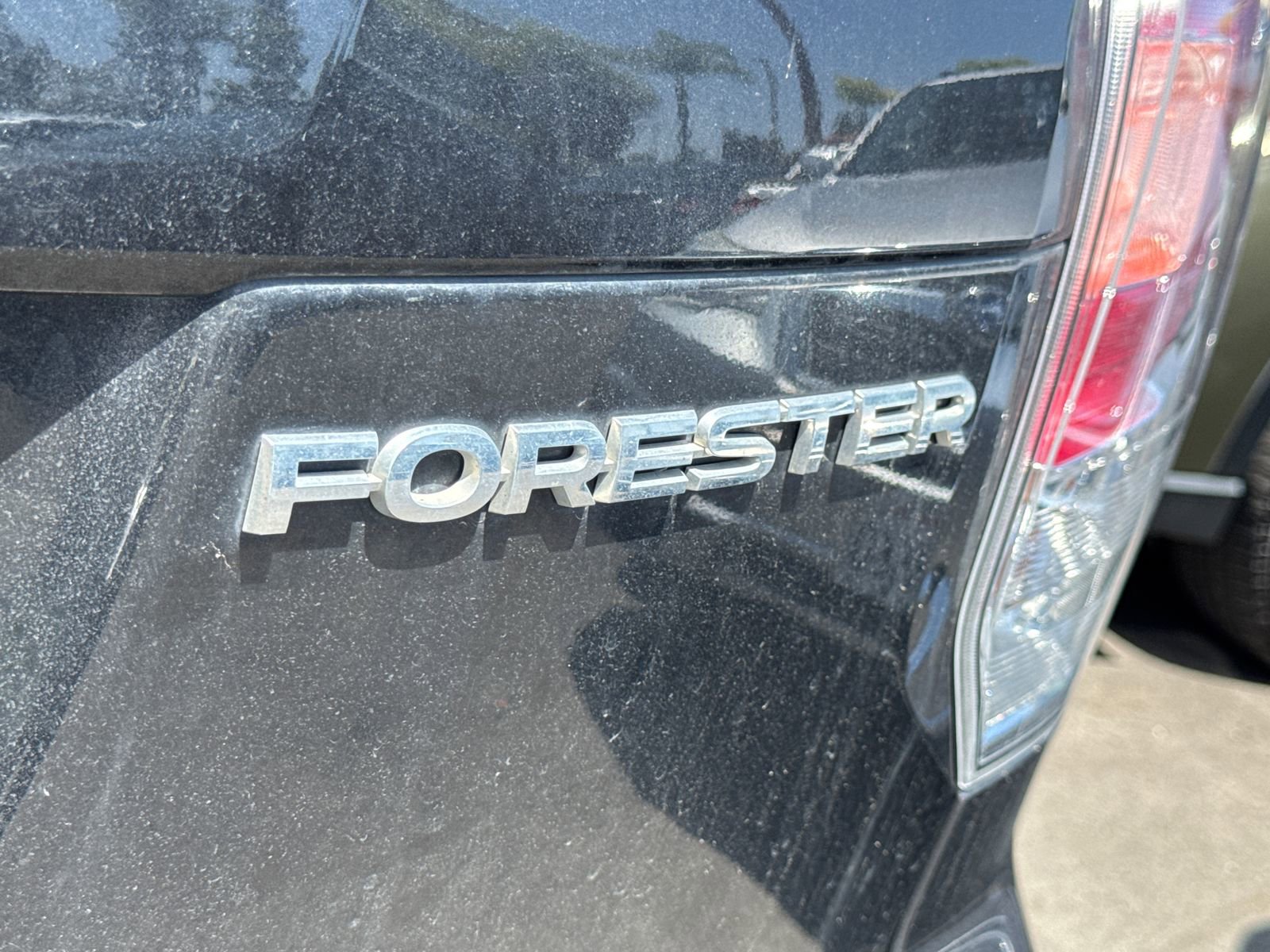 Used 2018 Subaru Forester 2.5i Premium AWD/4WD image 2