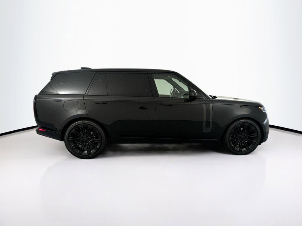 New 2026 Land Rover Range Rover Long Wheelbase SE AWD/4WD image 4