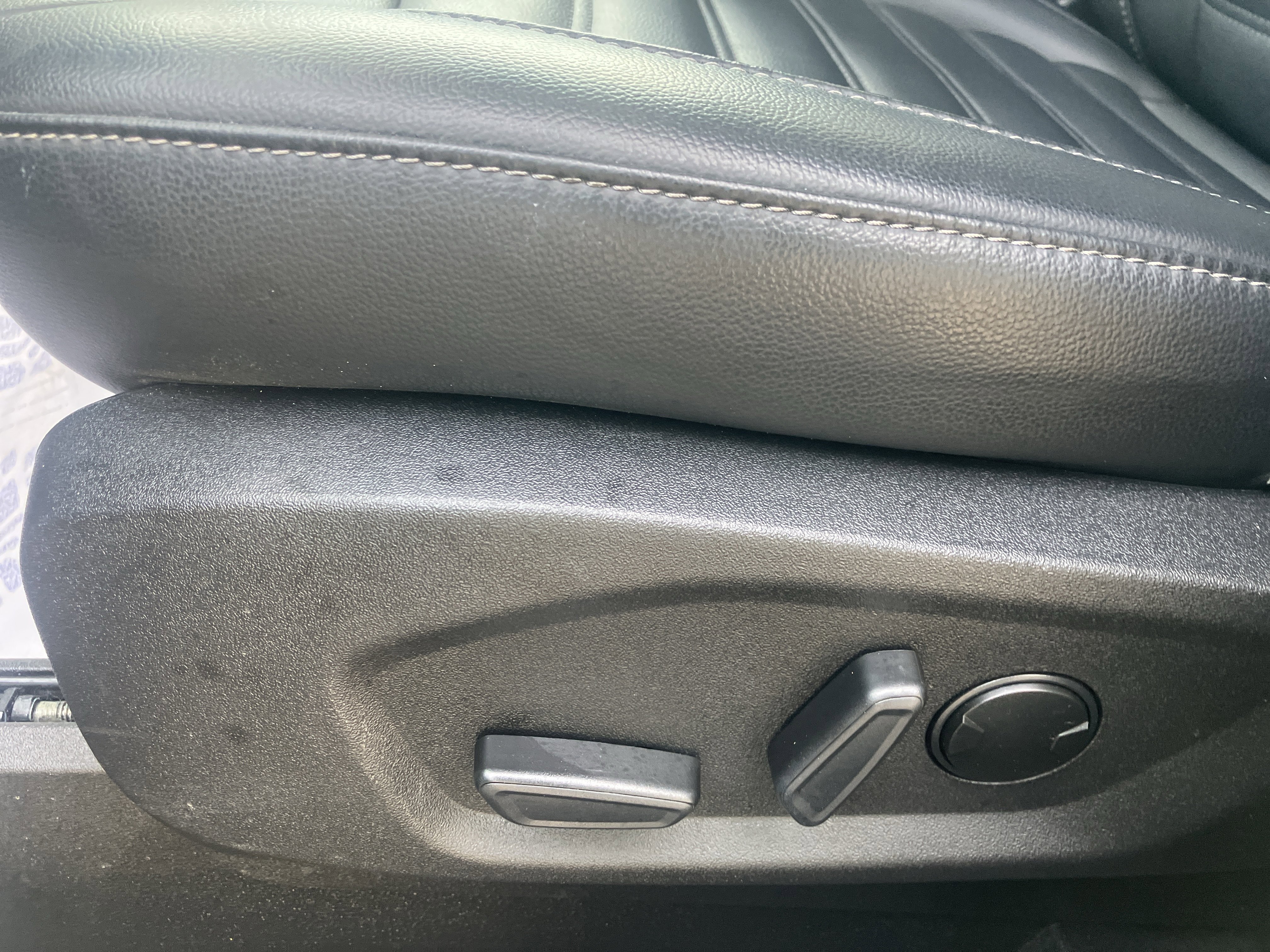 Used 2024 Ford Edge SEL w/ Convenience Package AWD/4WD image 21