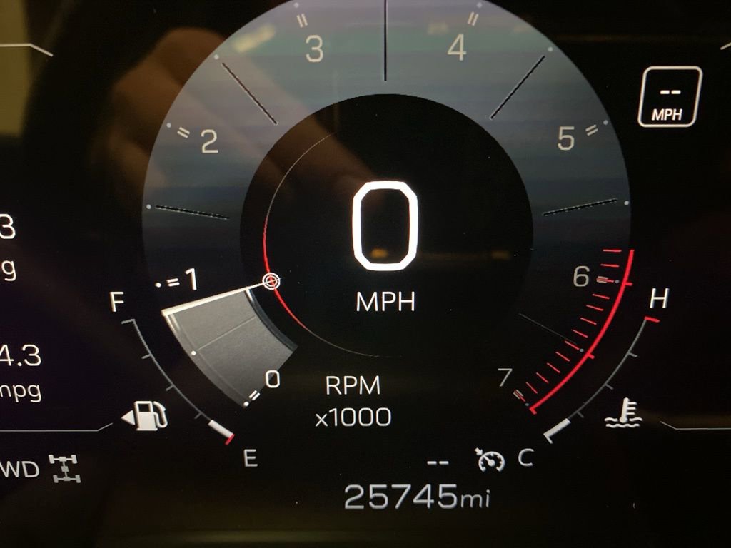 Used 2025 GMC Terrain Elevation image 21