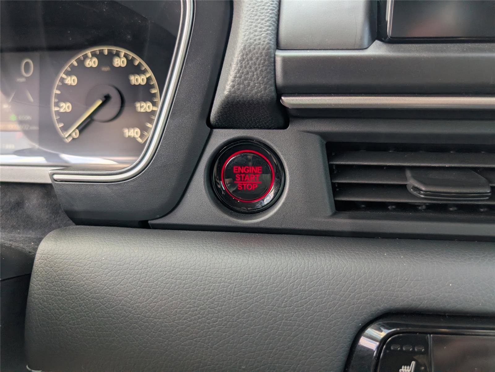 Used 2025 Honda Pilot EX-L image 21