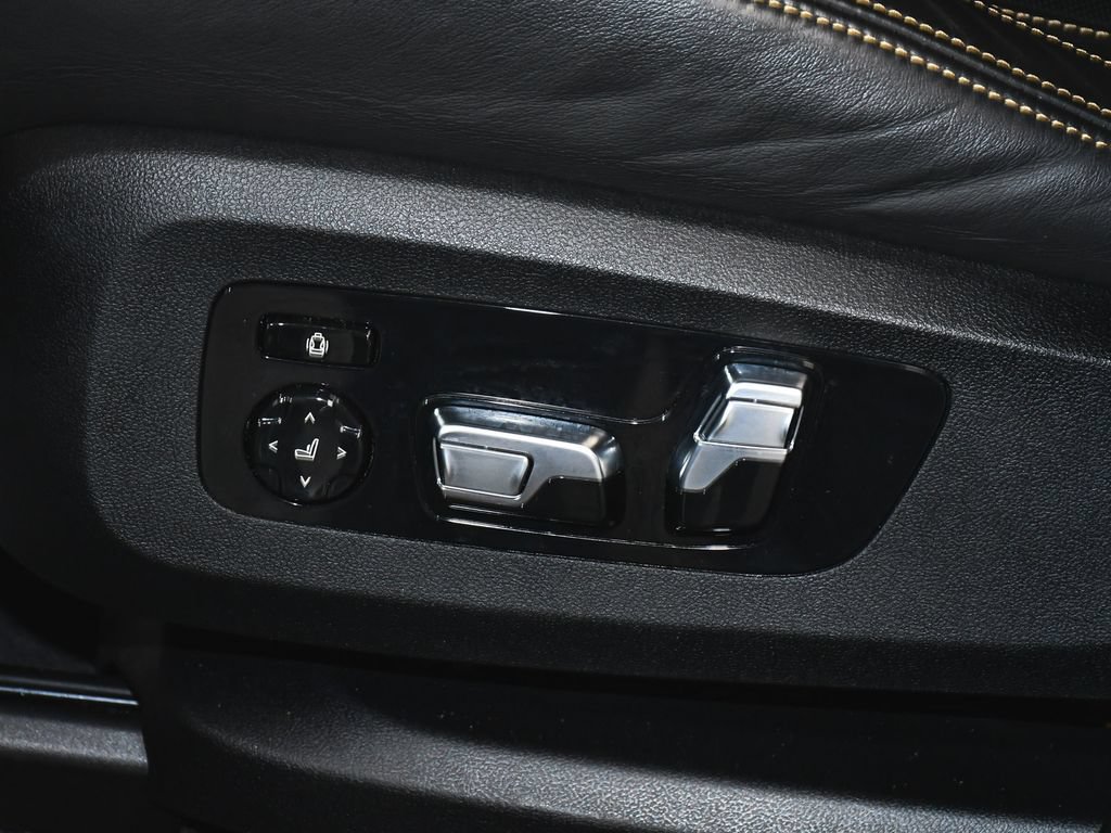 Used 2024 BMW X5 M Competition w/ Premium Package AWD/4WD image 54