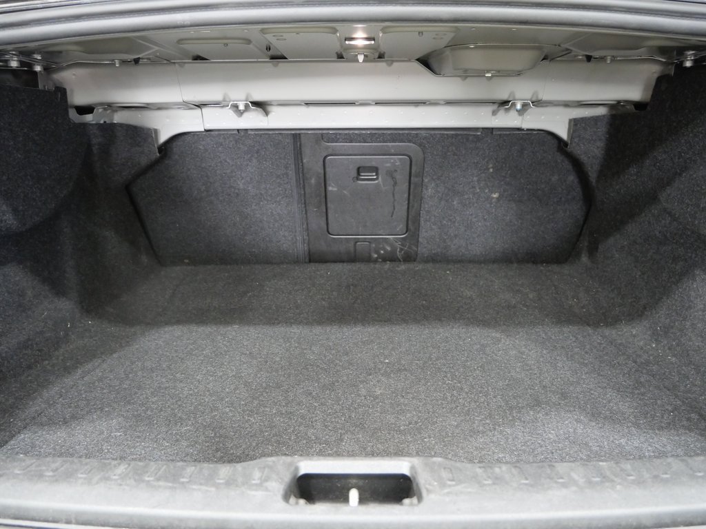 Used 2024 Volvo S60 B5 Plus image 28