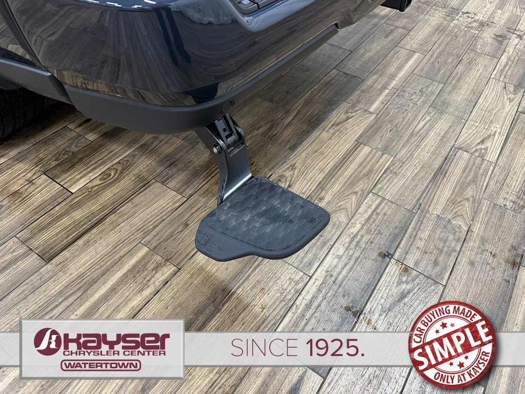 New 2025 RAM 1500 Big Horn image 9