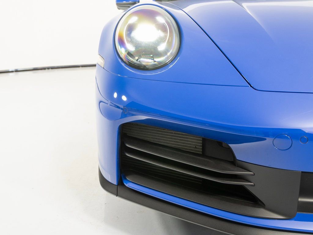 Certified 2025 Porsche 911 Carrera image 15