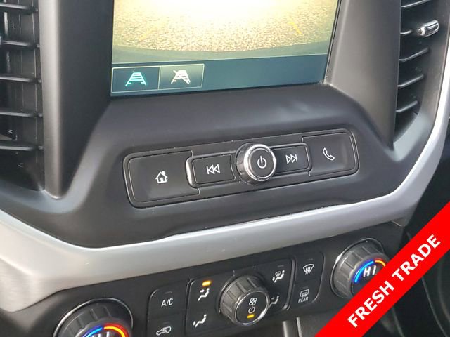 Used 2017 GMC Acadia SLE image 18