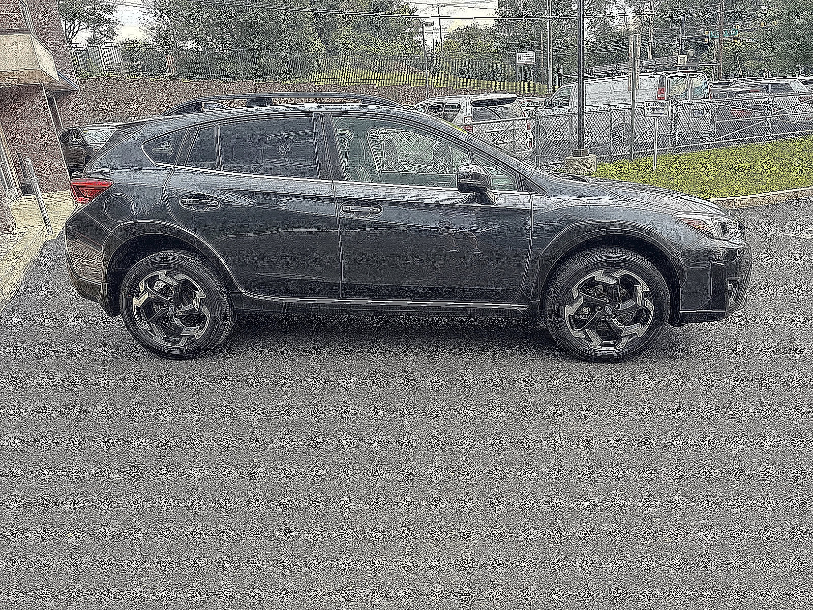 Used 2023 Subaru Crosstrek 2.5i Limited w/ Moonroof Package AWD/4WD image 3