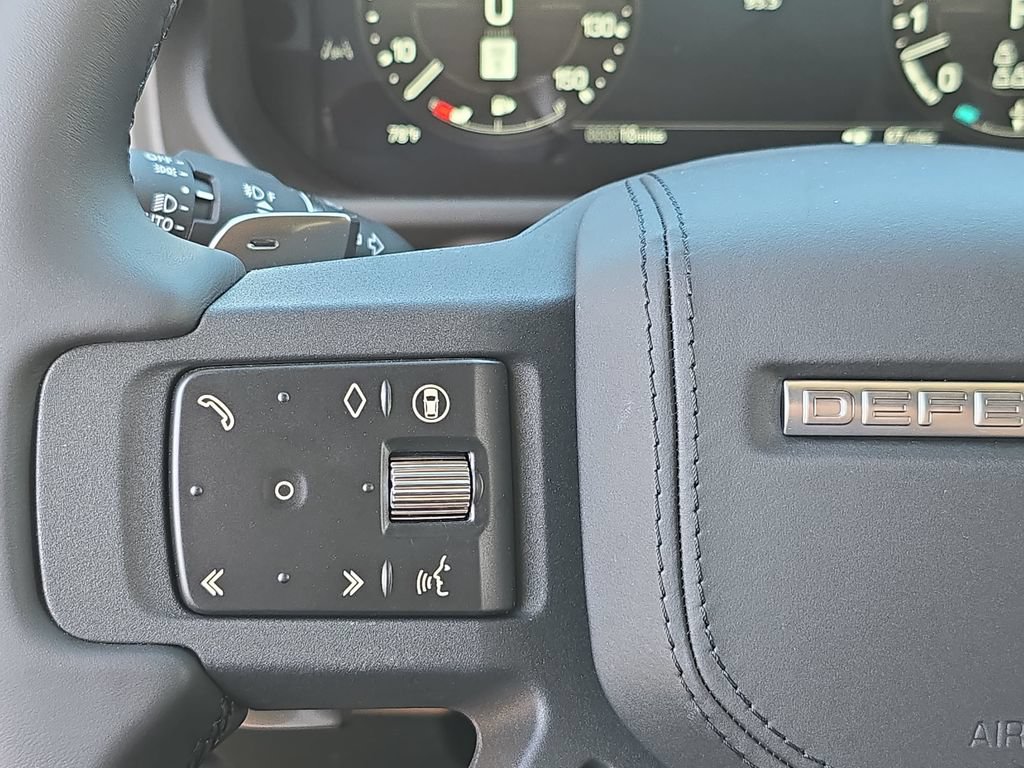 New 2026 Land Rover Defender 130 V8 AWD/4WD image 19