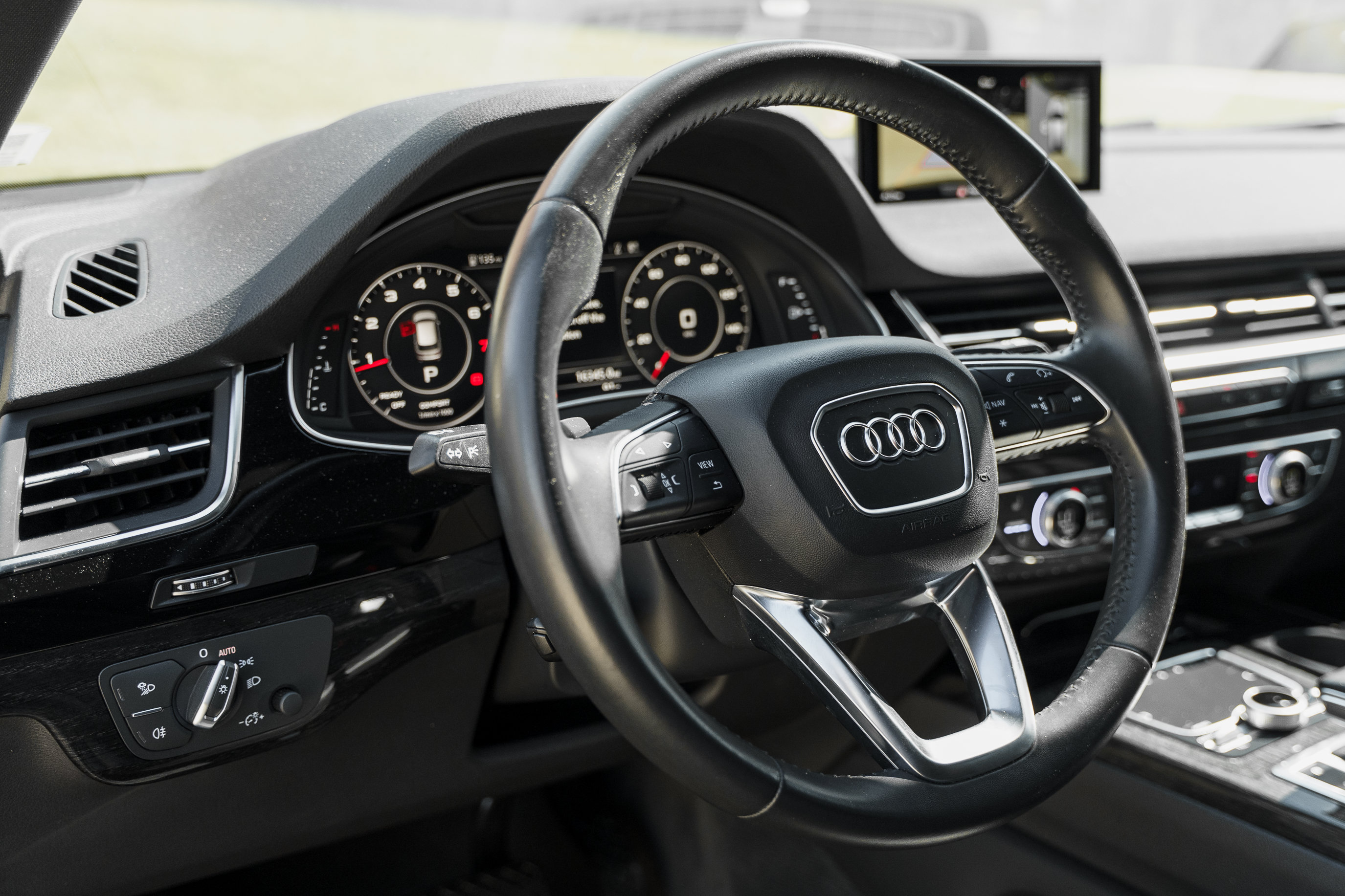 Used 2018 Audi Q7 3.0T Premium Plus w/ Premium Plus Package AWD/4WD image 9