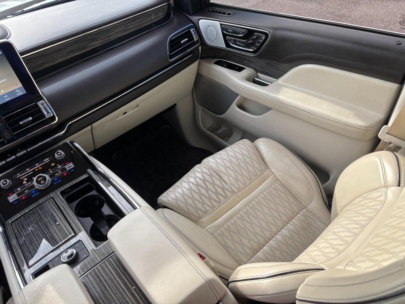 Used 2020 Lincoln Navigator Black Label AWD/4WD image 15