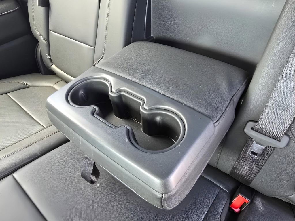 Used 2023 Chevrolet Silverado 2500 LTZ AWD/4WD image 9
