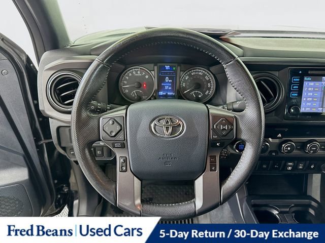 Used 2019 Toyota Tacoma TRD Off-Road w/ Technology Package AWD/4WD image 9