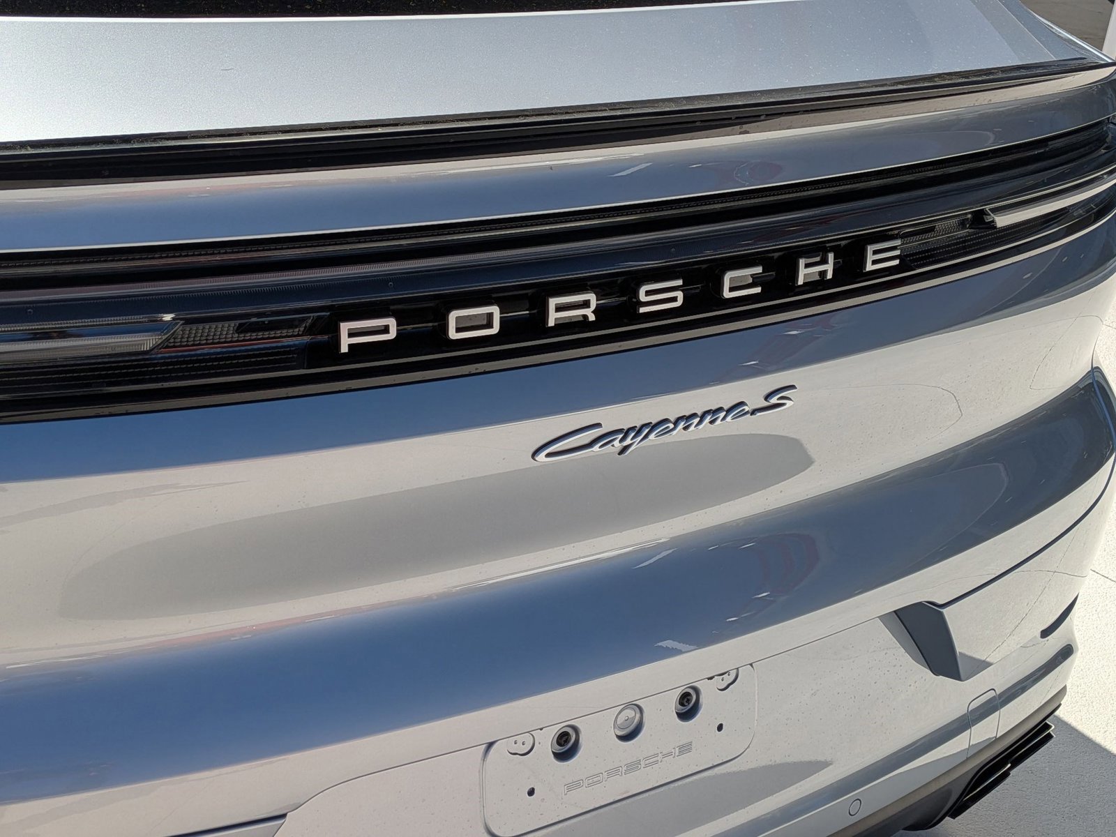 New 2026 Porsche Cayenne S image 13