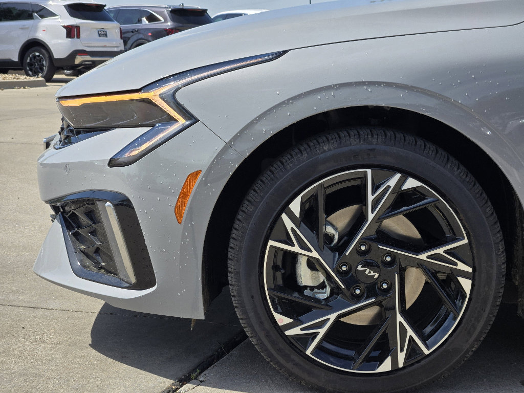 New 2026 Kia K5 GT-Line image 5