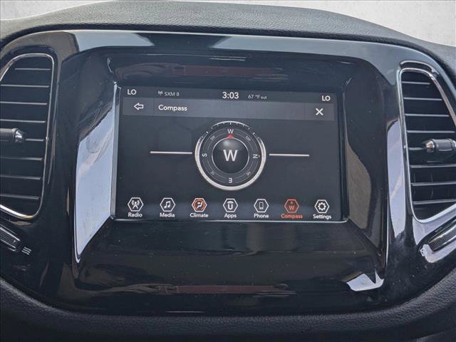 Used 2018 Jeep Compass Latitude w/ Popular Equipment Group FWD image 13