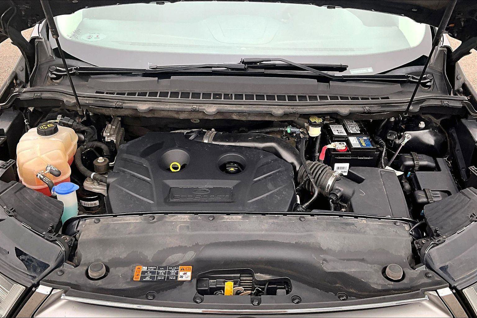 Used 2015 Ford Edge SE image 10