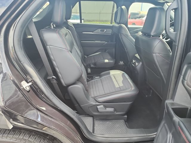 Used 2025 Ford Explorer ST-Line AWD/4WD image 33