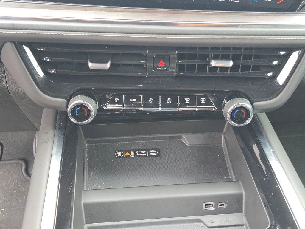 Used 2025 Chevrolet Tahoe Premier image 18